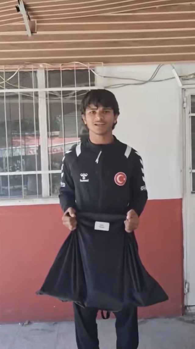 🔴 MİLLİ JUDOCU MUSTAFA CİMBİL’DEN REİS SEDAT PEKER’E DUYGULANDIRAN TEŞEKKÜR: “Gelen abiler çok samimiydi. …